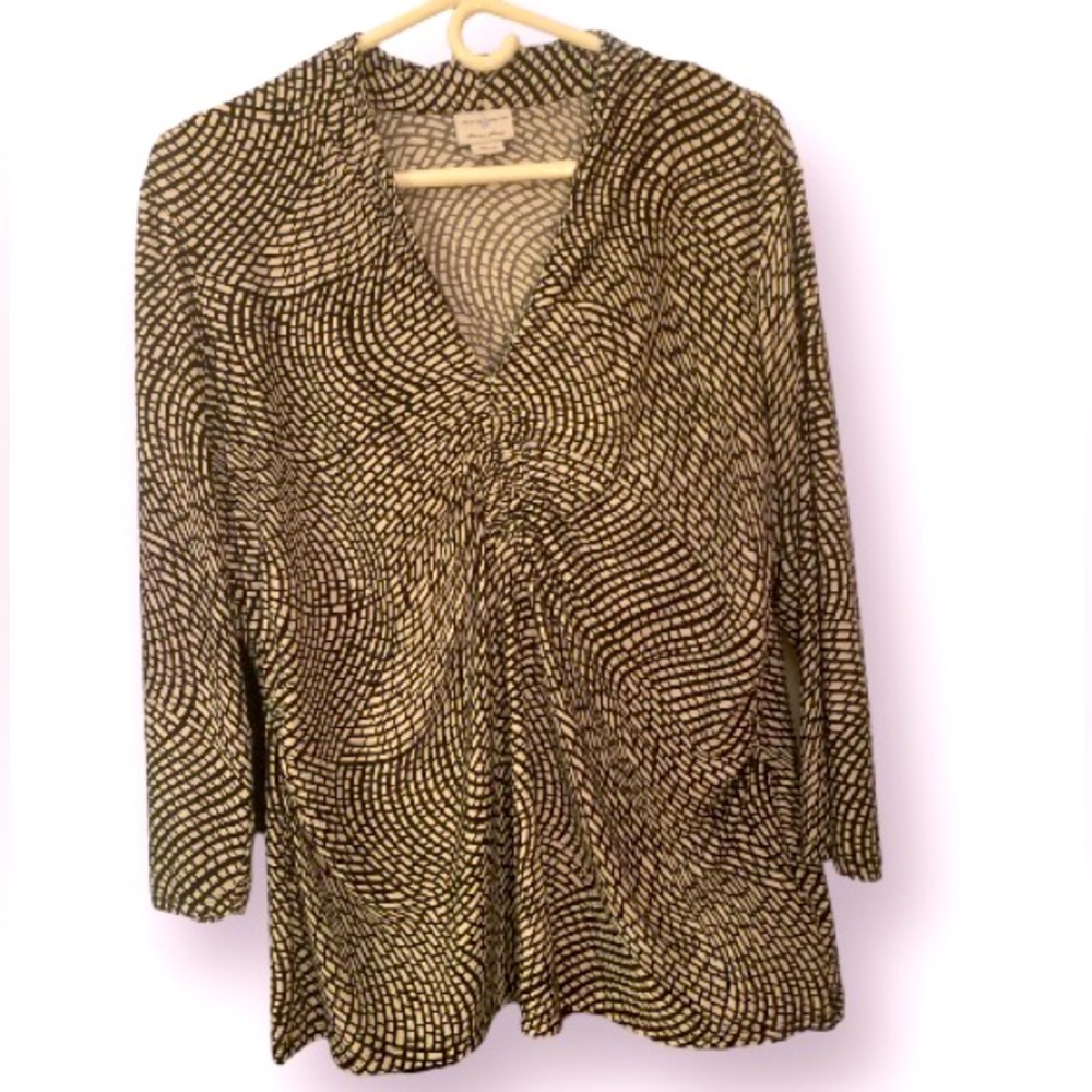 Jaclyn Smith Slim and Smooth women’s quarter length sleeve blouse size XL